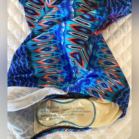 Miraclesuite Casablanca Criss Cross Escape One Piece Swimsuit 10 - Picture 16 of 16